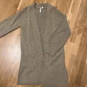 Cable knit cardigan duster